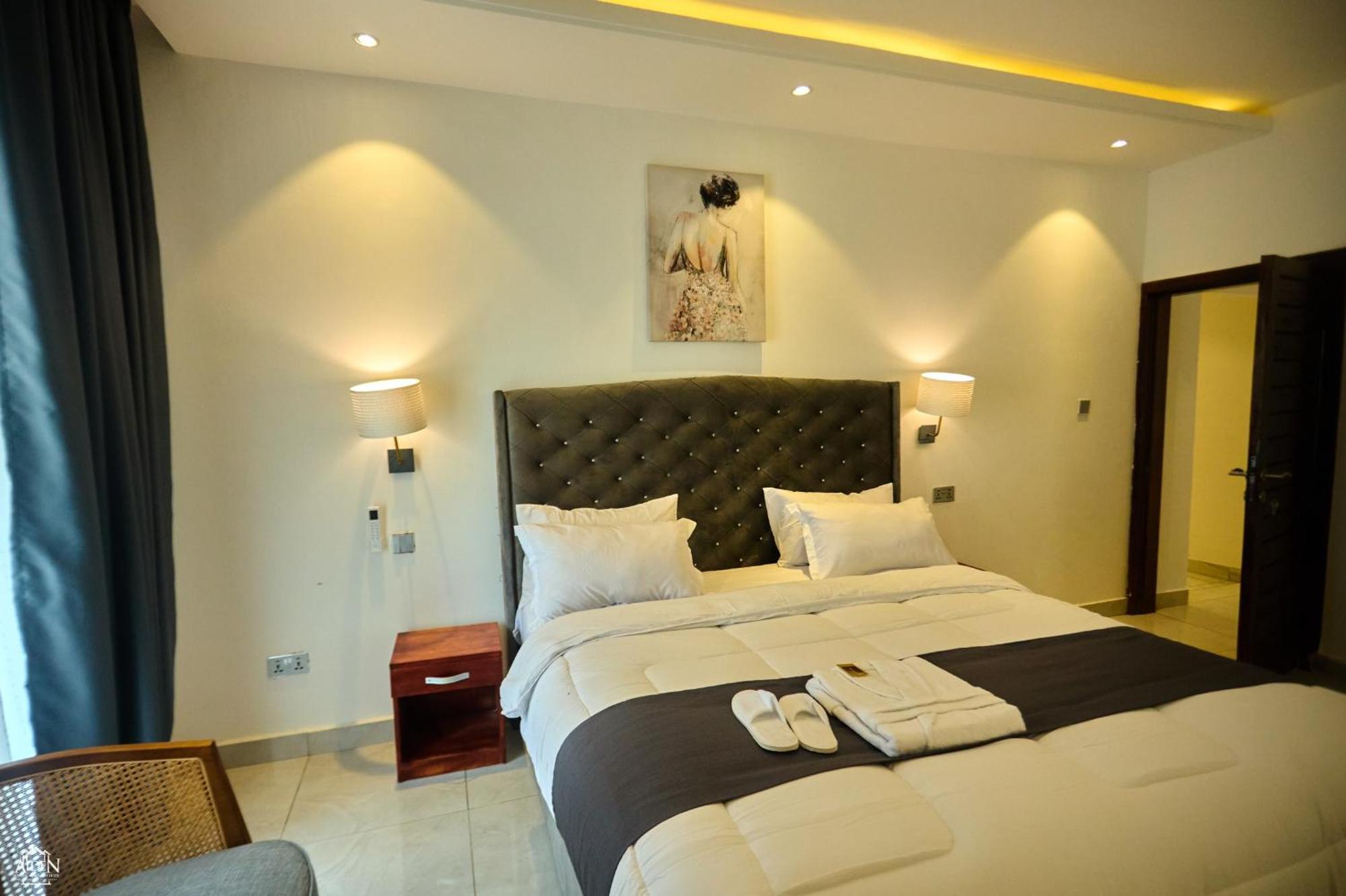 Aiden Homes And Apartments Hotel Koforidua Екстериор снимка