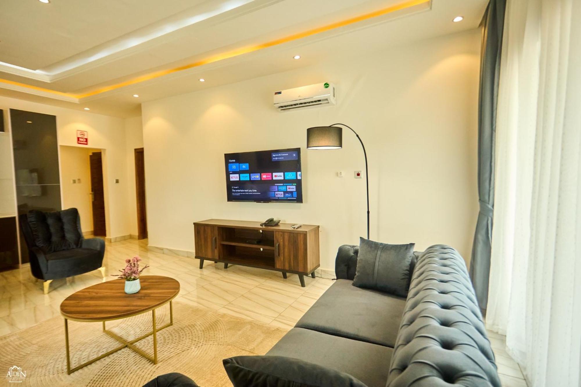 Aiden Homes And Apartments Hotel Koforidua Екстериор снимка